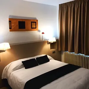 Pic Mari Hotel Pas de la Case